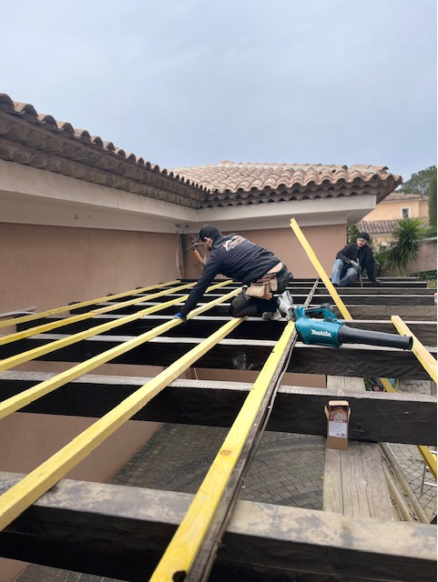 Structure bois prête à recevoir le bac acier