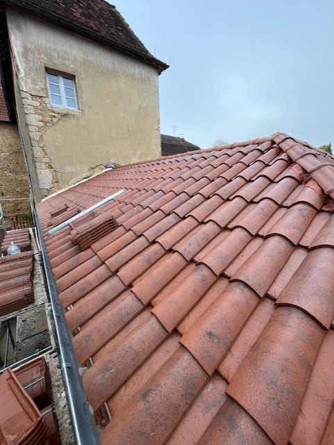 Alignement des tuiles sur toiture