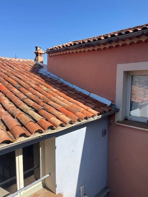 Remplacement solin de toiture Rocbaron après
